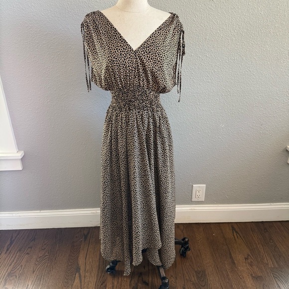 Banana Republic Giraffe Print Midi Dress Size 12 EUC - Picture 5 of 10